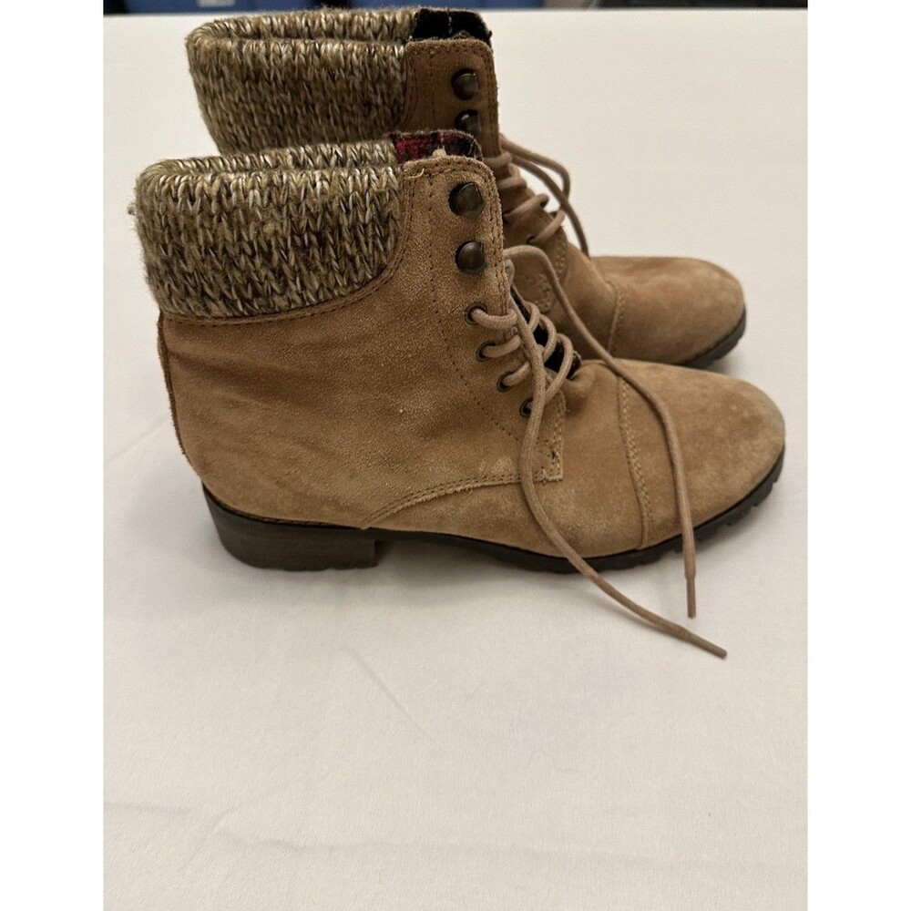 Bjorndal Phoebe Boot Tan Suede Leather Flannel Lined Cabincore Low Heel Lace Up